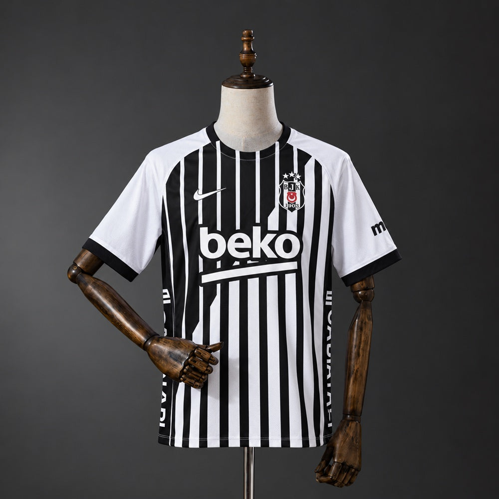 Besiktas Extérieur - 26/27