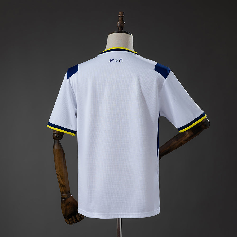 Preston North End Domicile - 26/27